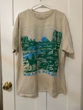 Western Willie Nelson   Graphic Tee  with Green Blue Print brand new oversized